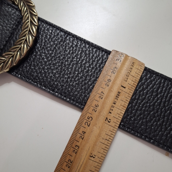 Persaman New York Black Leather Belt with Gold Buckle - Picture 7 of 7